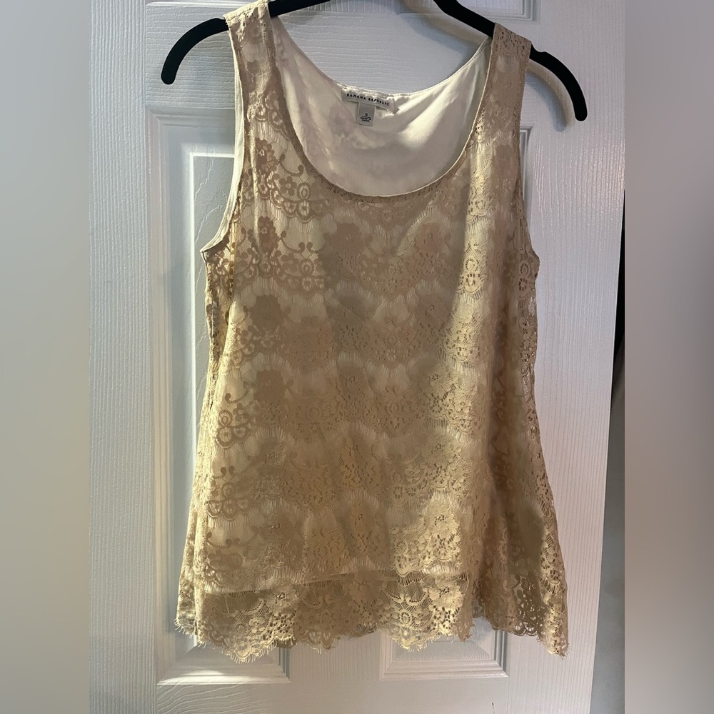 Banana Republic Beige Lace Blouse Small
